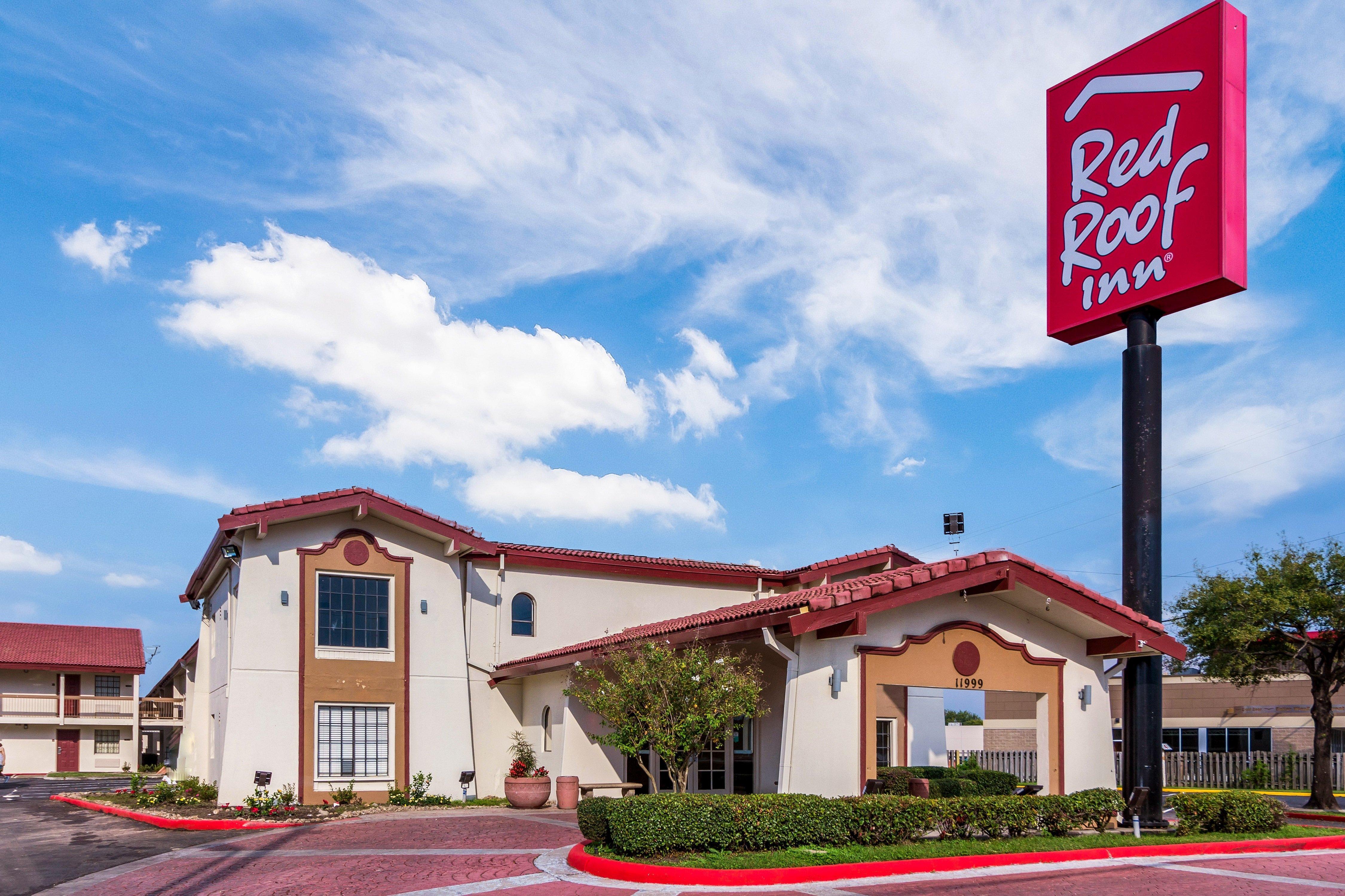 Red Roof Inn Houston East I-10 Exteriör bild